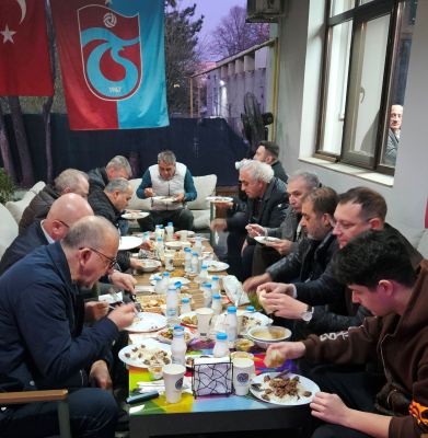 Cemal Birinci Trabzonsporlular Derneği’nde iftar yemeği verdi - 2