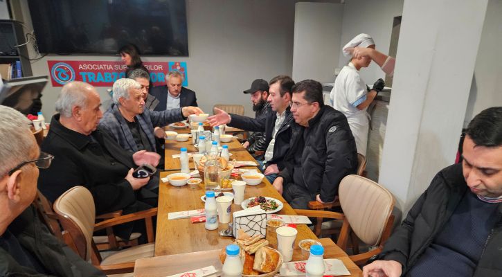 Cemal Birinci Trabzonsporlular Derneği’nde iftar yemeği verdi - 4