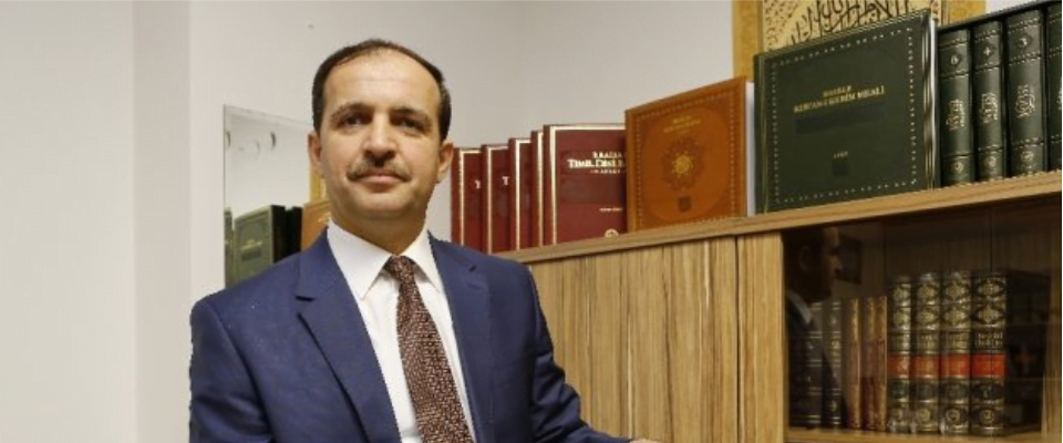 (Din Hizmetleri Müşaviri) İNSANLIK İÇİN DUA VE YAKARIŞ GECESİ : BERAT KANDİLİ