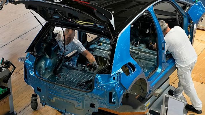 AB, üretimi kıtaya çekmek istiyor: Şirketler temkinli