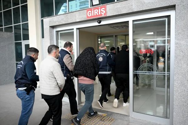 Diplomatik araçla kaçakçılık iddiaları artıyor