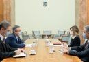 Büyükelçi Aramaz Başbakan Ciuca ile görüştü